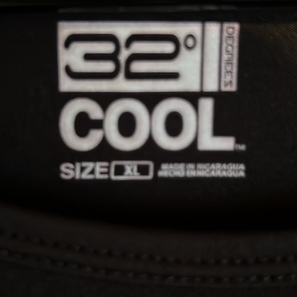 32 Degrees Scoop Neck Tee - Picture 3 of 5